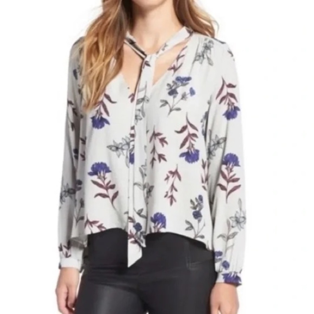Revolve : ASTR the Label Top